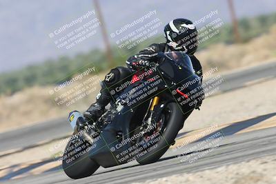 media/Oct-13-2025-Moto Forza (Mon) [[a66d839500]]/3-B Group/Session 3 (Turn 16)/